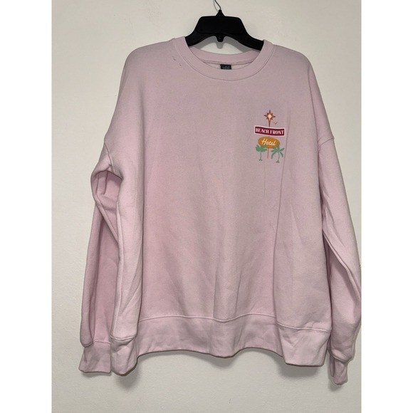 Wild Fable Women's Oversized Graphic Pullover Sweatshirt, M - Light Pink - Picture 4 of 14